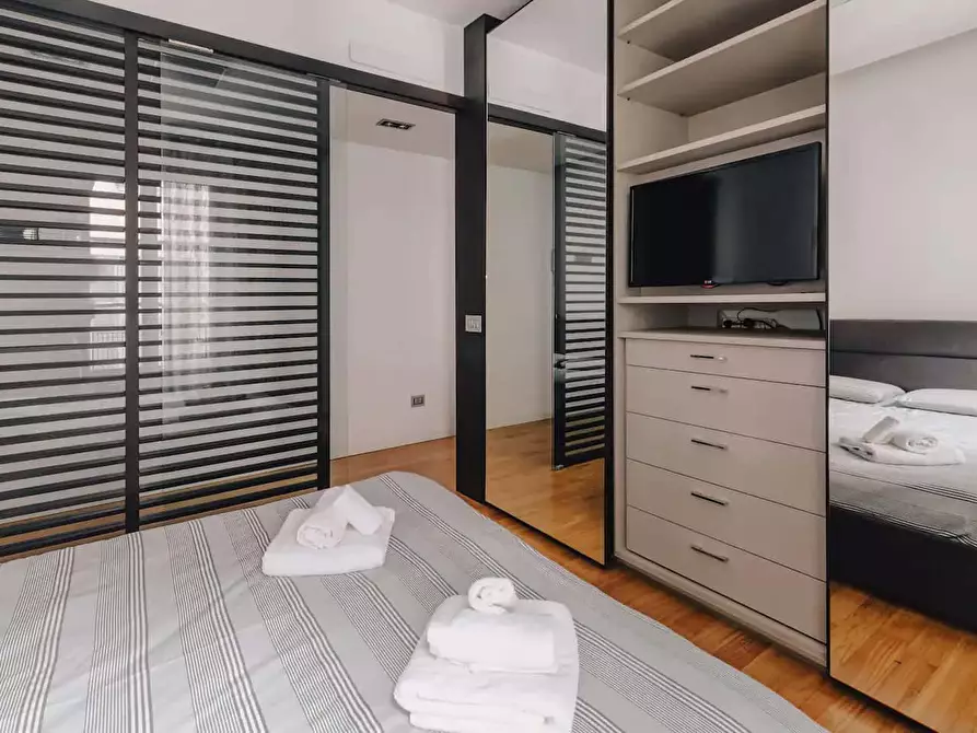 Immagine 18 di Appartamento in affitto  in Via Lazzaro Palazzi9 a Milano