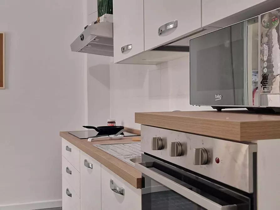 Immagine 8 di Camera in affitto  in Lungotevere di Pietra Papa61 a Roma