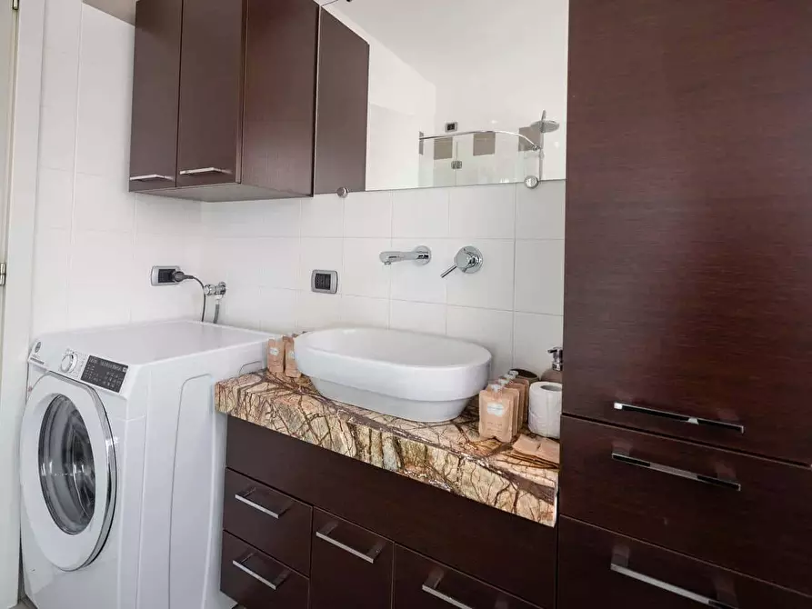 Immagine 8 di Appartamento in affitto  in Viale dell'Innovazione11 a Milano