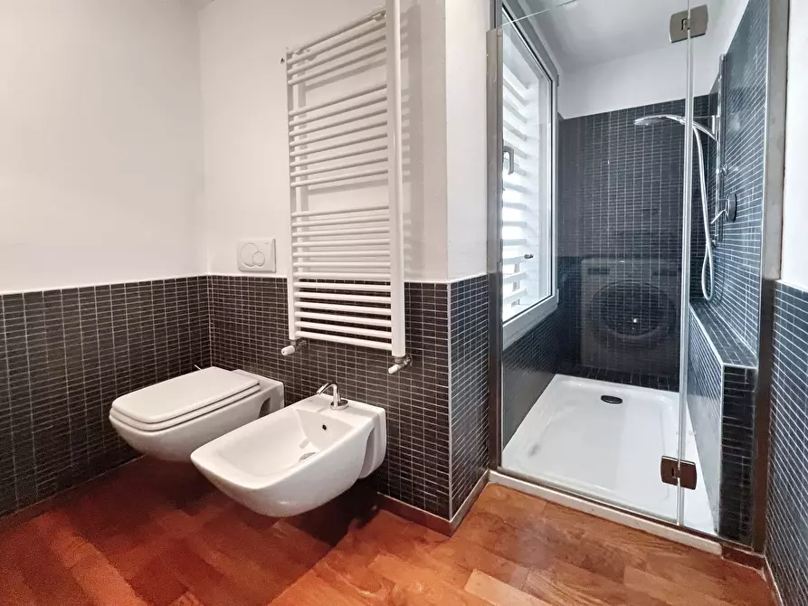 Immagine 26 di Appartamento in affitto  in Via Francesco Orsoni11 a Bologna