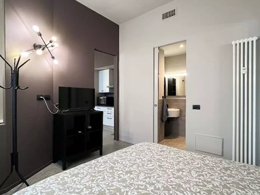 Immagine 9 di Appartamento in affitto  in Via Padova17 a Milano