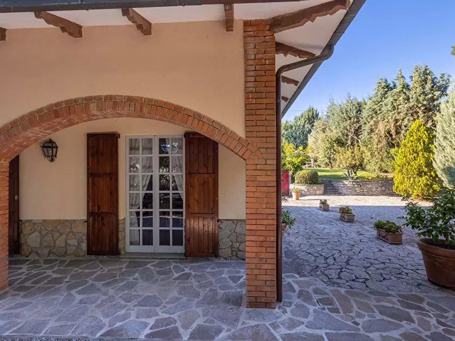 Immagine 11 di Appartamento in affitto  in 52044 Il Passaggio, Province of Arezzo, Italy a Cortona