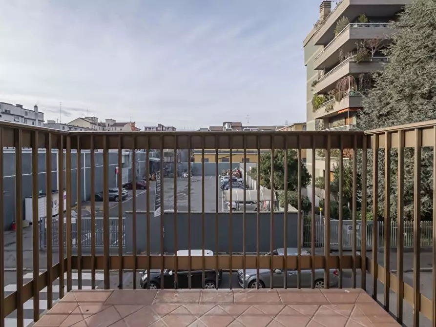 Immagine 14 di Appartamento in affitto  in Via Gressoney1 a Milano