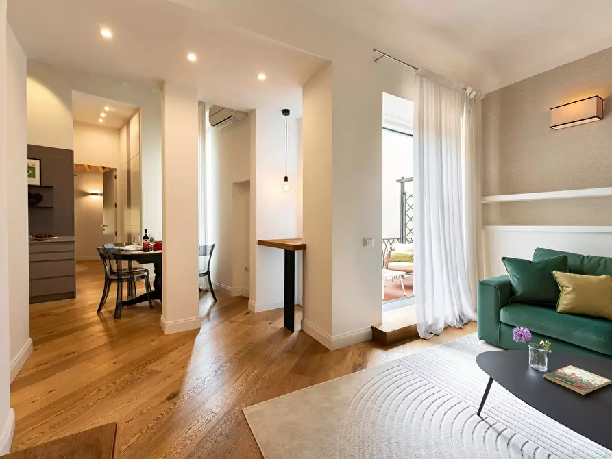 Immagine 8 di Appartamento in affitto  in Via dè Tornabuoni a Firenze