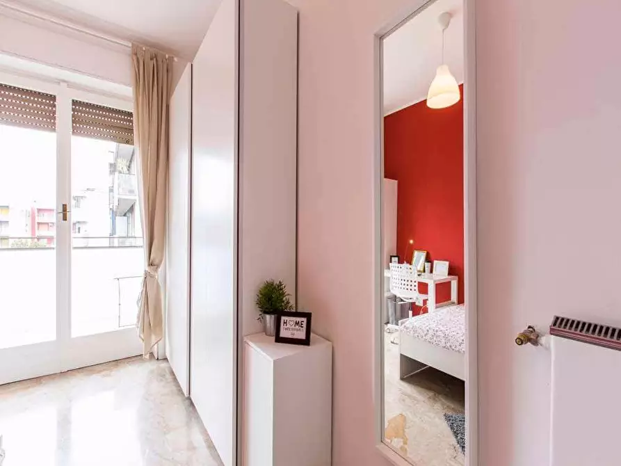 Immagine 5 di Camera in affitto  in Via Gianni Caproni1 a Milano