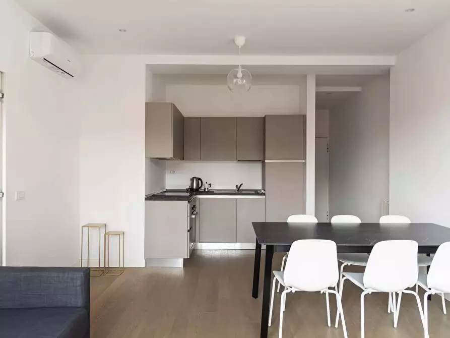 Immagine 2 di Appartamento in affitto  in Via Melchiorre Gioia1 a Milano