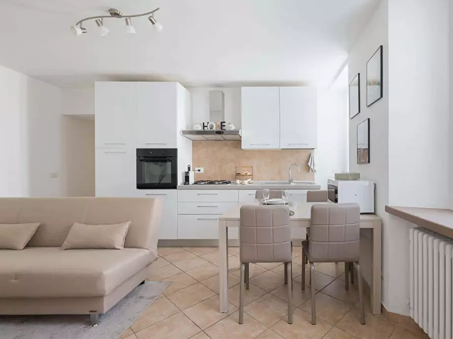 Immagine 1 di Appartamento in affitto  in Via Milano229 a Como