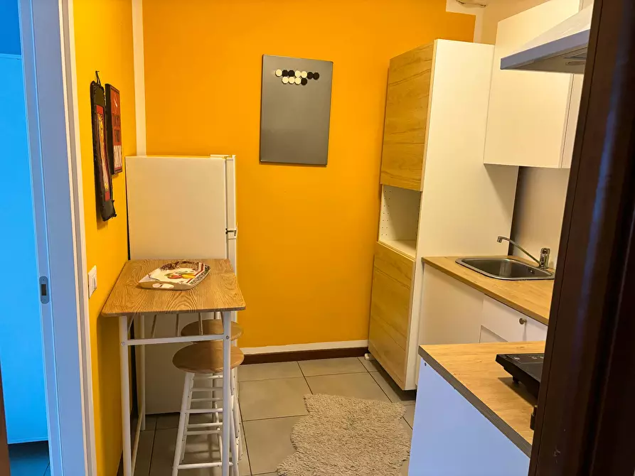 Immagine 2 di Camera in affitto  in Via Privata Pantelleria4 a Milano