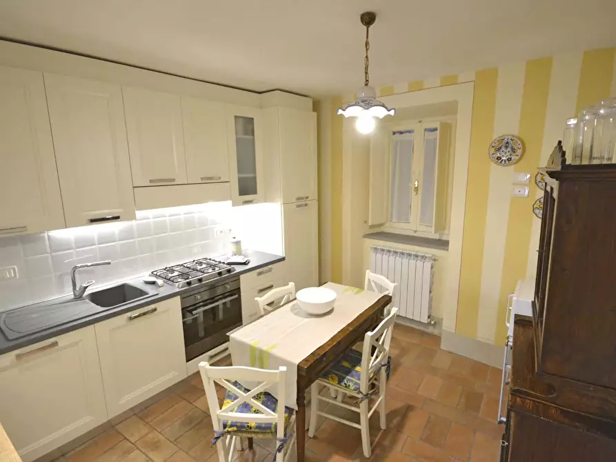 Immagine 11 di Appartamento in affitto  in Via Maccari a Cortona