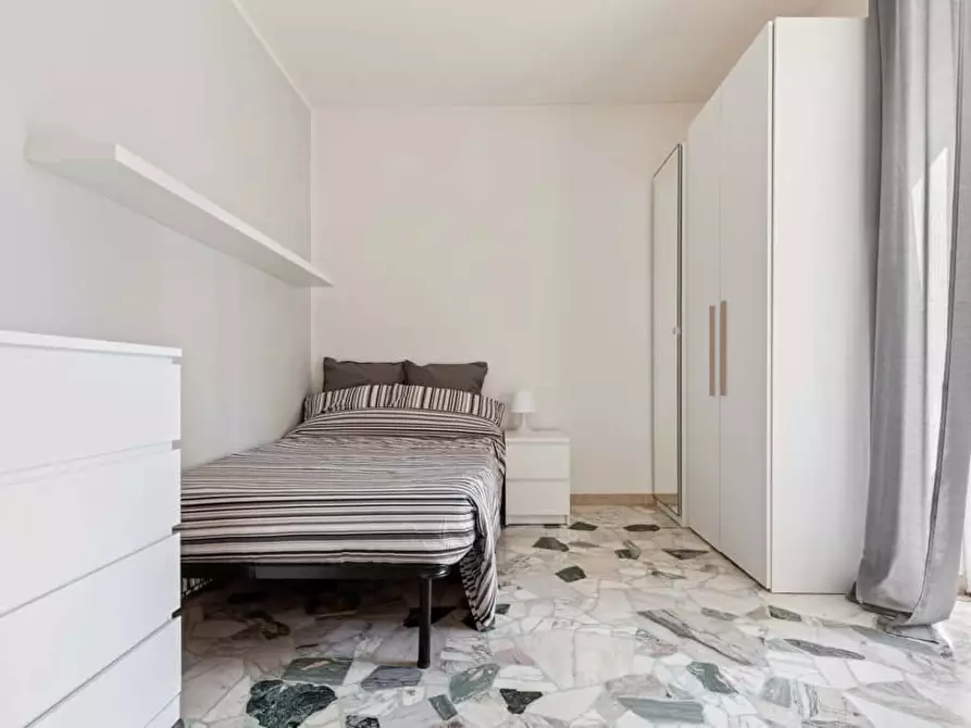 Immagine 2 di Camera in affitto  in Via Antonio Panizzi13 a Milano