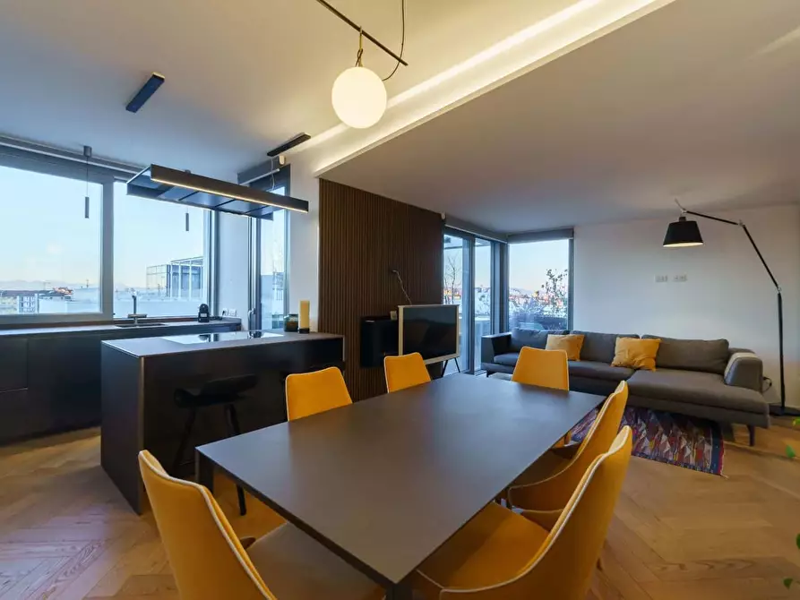 Immagine 2 di Appartamento in affitto  in Viale Francesco Restelli3 a Milano