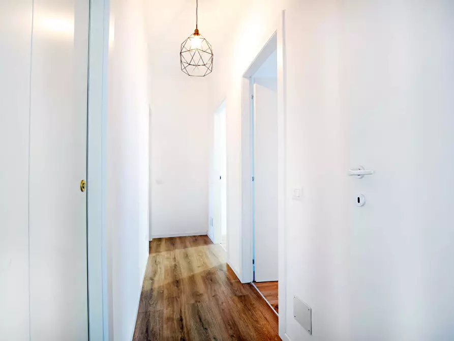 Immagine 5 di Camera in affitto  in Via Carlo Marx26 a Milano