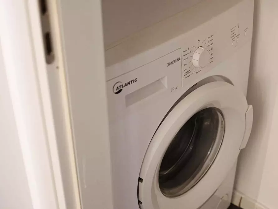 Immagine 18 di Appartamento in affitto  in Via Giovanni Pezzotti44 a Milano