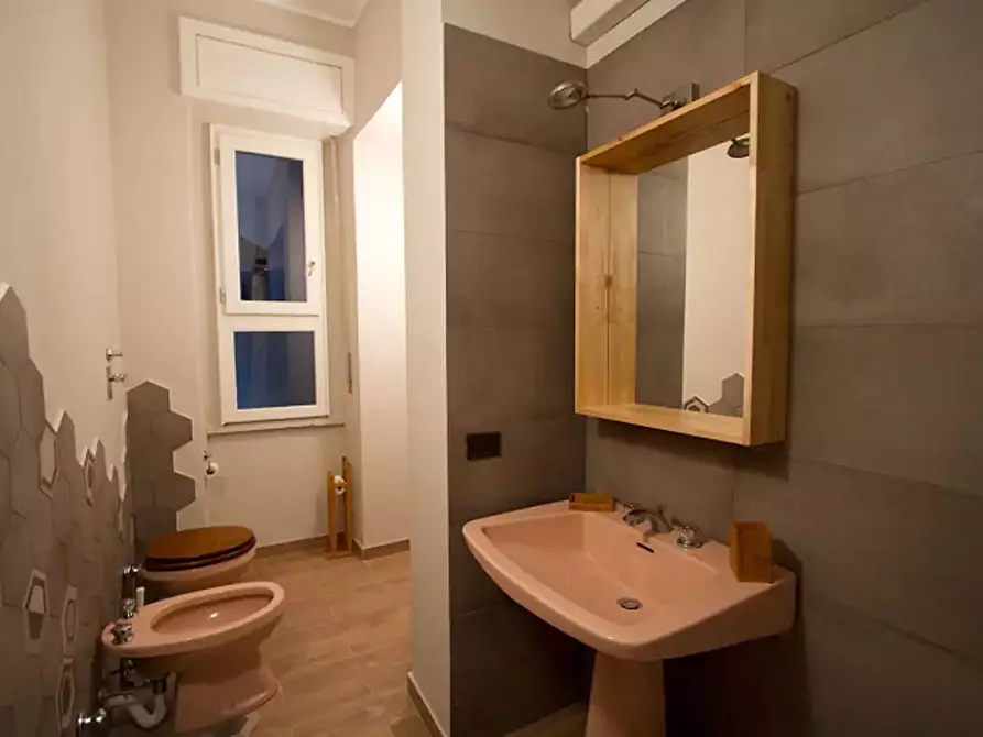 Immagine 2 di Appartamento in affitto  in Via Olmetto3 a Milano