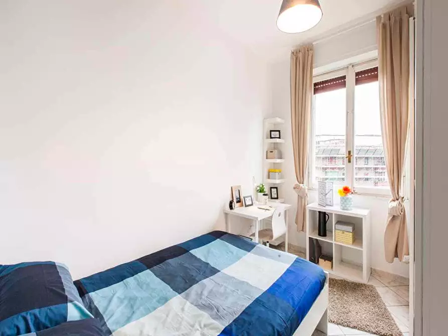 Immagine 6 di Camera in affitto  in Via Salvatore Barzilai9 a Milano