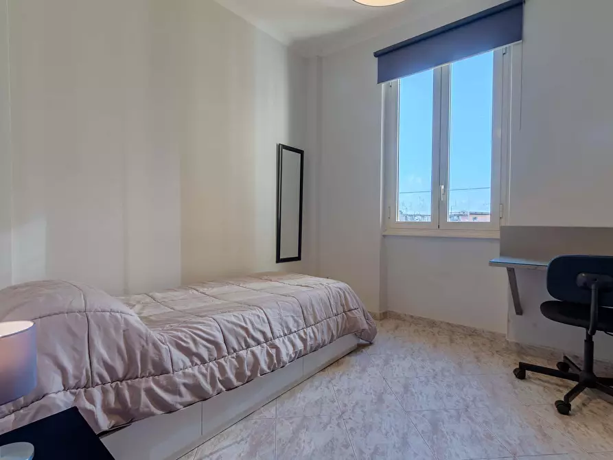 Immagine 12 di Appartamento in affitto  in Via Acaia24 a Roma
