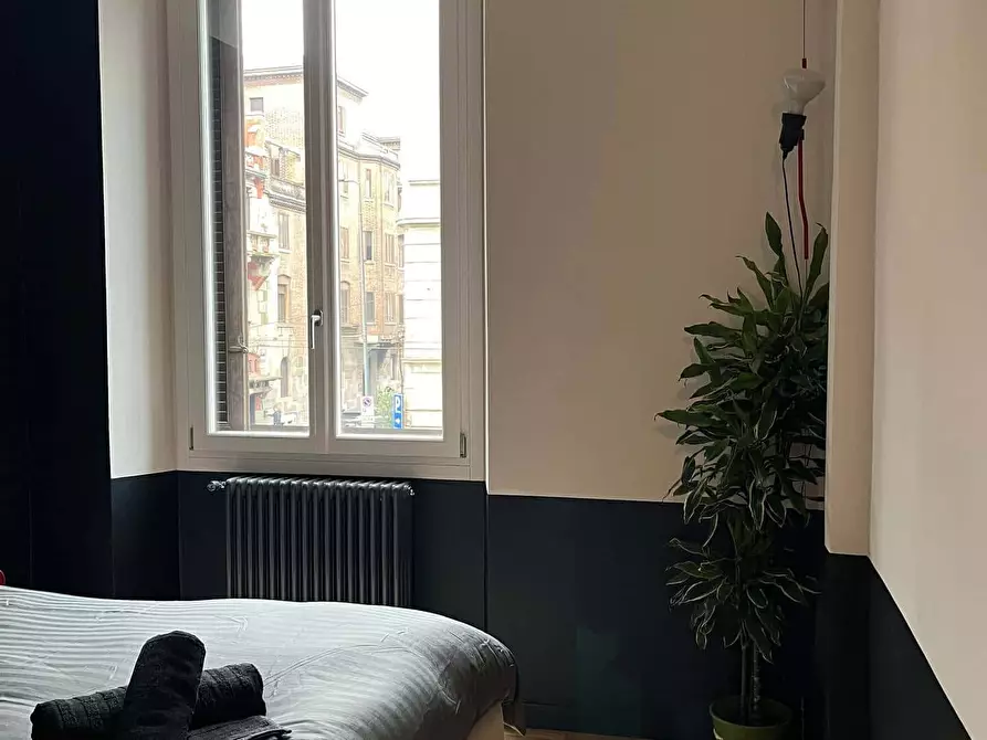 Immagine 5 di Appartamento in affitto  in Via Luigi Settembrini18 a Milano