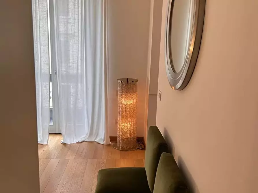 Immagine 26 di Appartamento in affitto  in Via Lecco10 a Milano