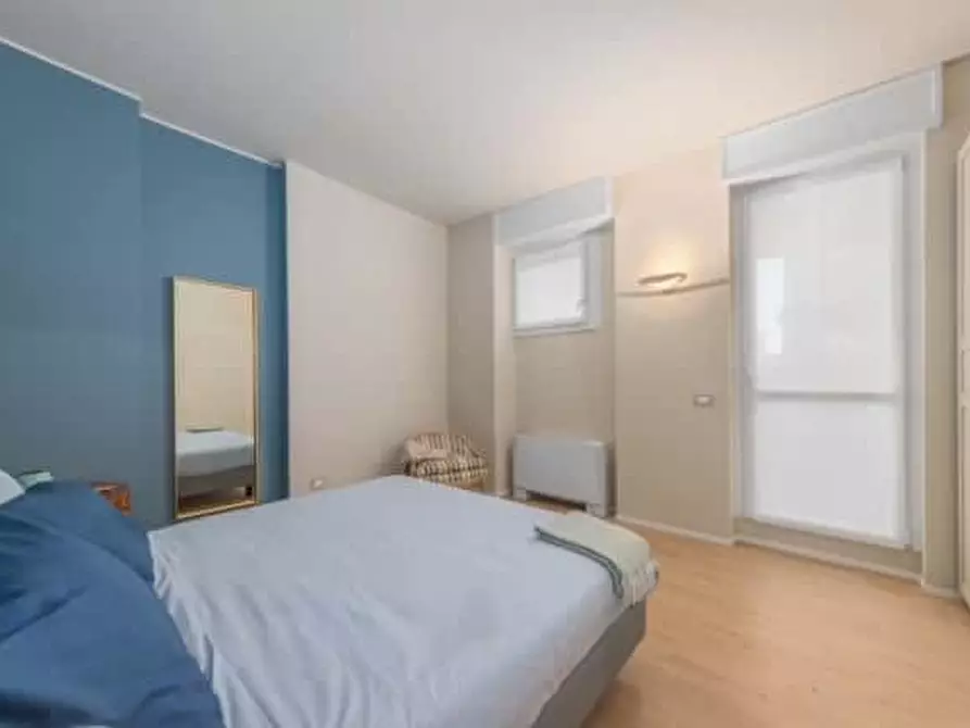 Immagine 9 di Appartamento in affitto  in Viale Elvezia12 a Milano