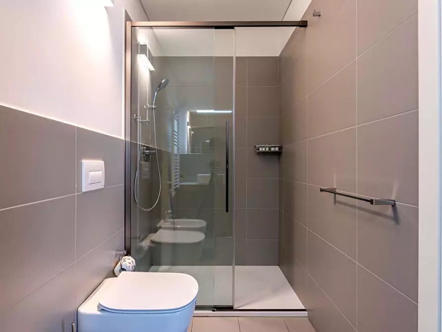 Immagine 11 di Appartamento in affitto  in Via Torino2 a Venezia