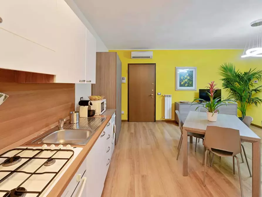 Immagine 3 di Appartamento in affitto  in Via Lorenzo Bartolini47 a Milano