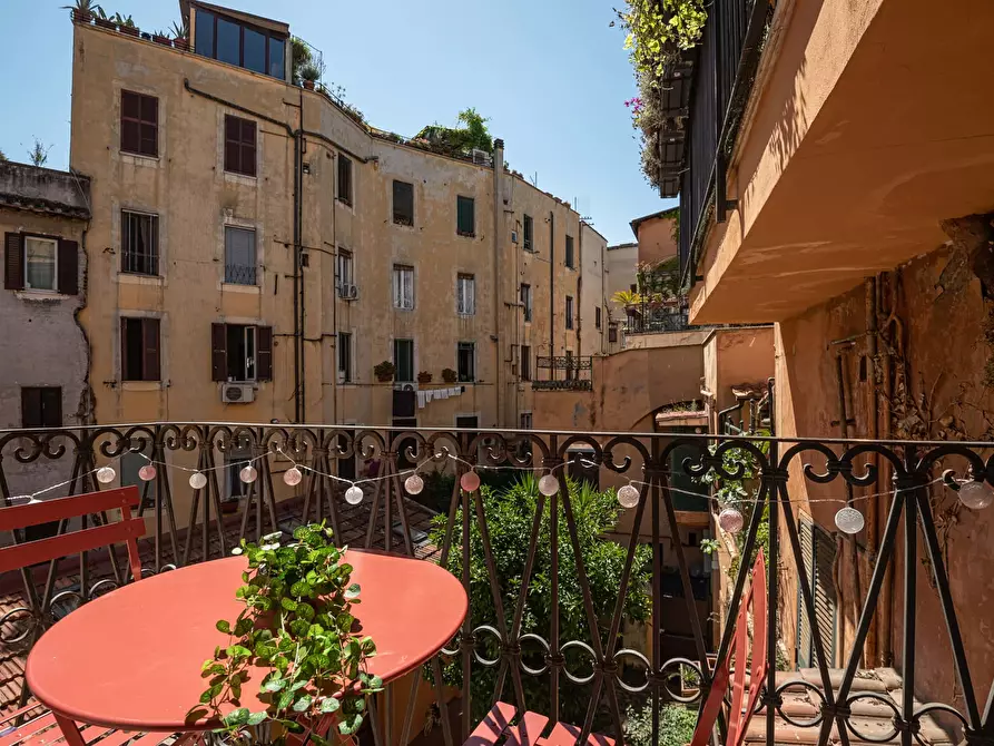 Immagine 1 di Appartamento in affitto  in Via della Scala63 a Roma