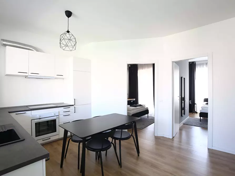 Immagine 15 di Camera in affitto  in Via Benjamin Constant6 a Milano