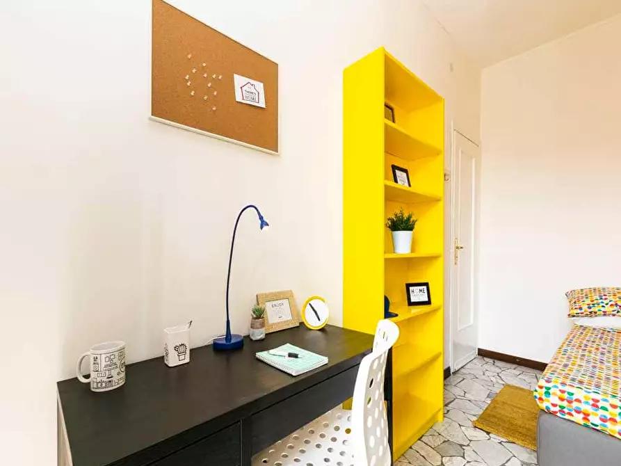 Immagine 6 di Camera in affitto  in Via Eugenio Pellini4 a Milano