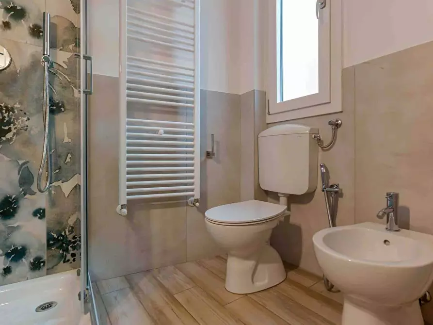 Immagine 5 di Appartamento in affitto  in Via Giuseppe Massarenti72 a Bologna