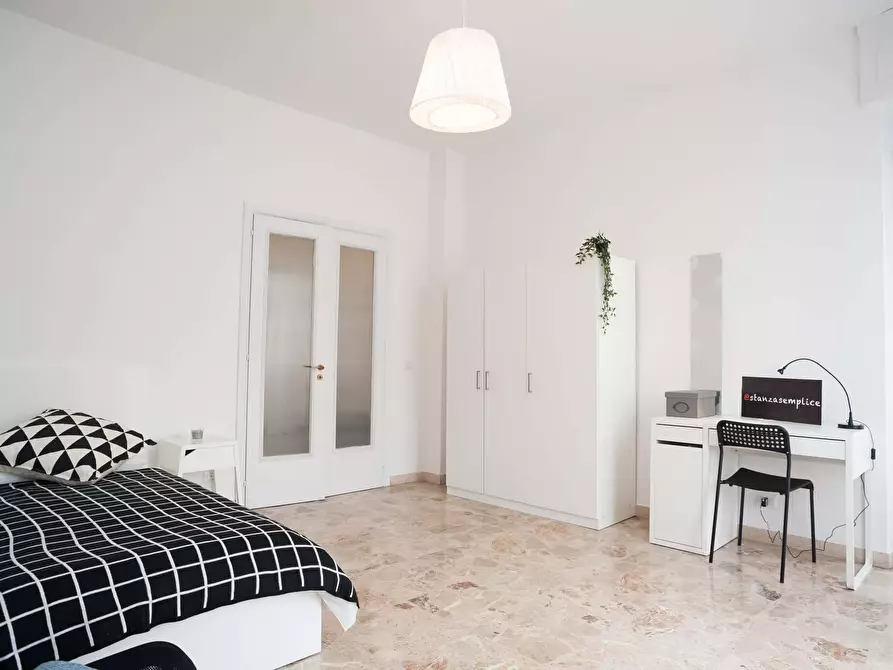 Immagine 4 di Camera in affitto  in Via Francesco Baracca185 a Firenze