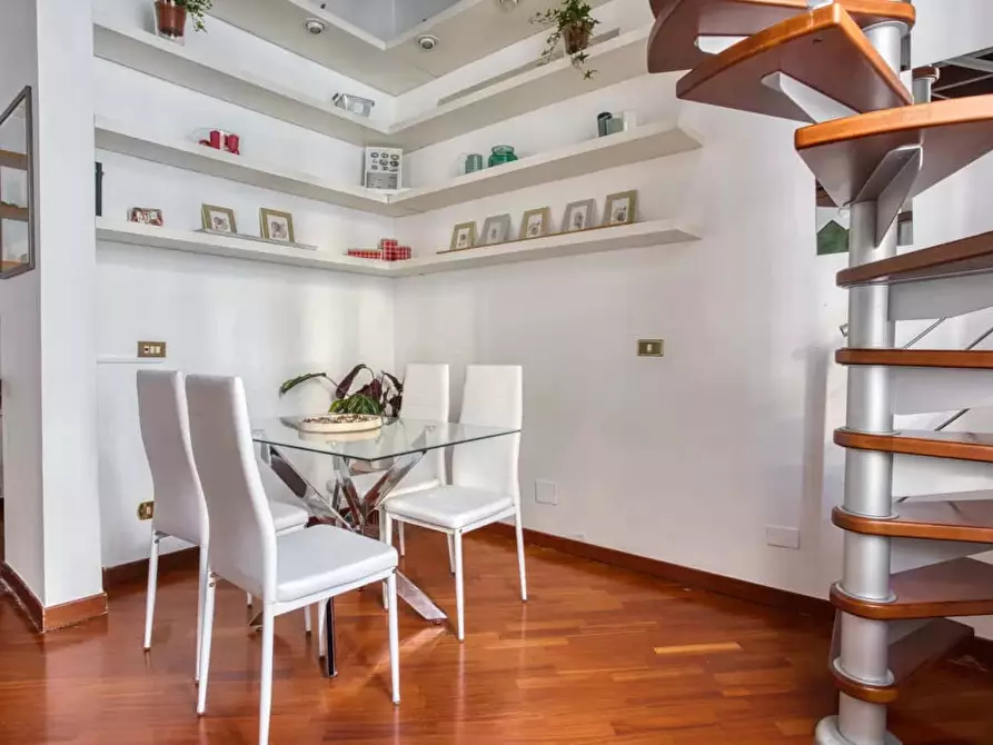 Immagine 11 di Appartamento in affitto  in Viale Coni Zugna a Milano