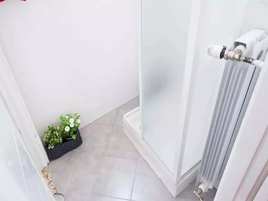 Immagine 15 di Camera in affitto  in Viale Argonne26 a Milano