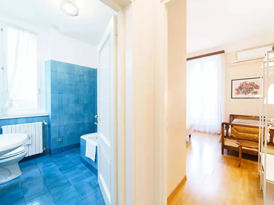 Immagine 25 di Appartamento in affitto  in Viale Romagna37 a Milano