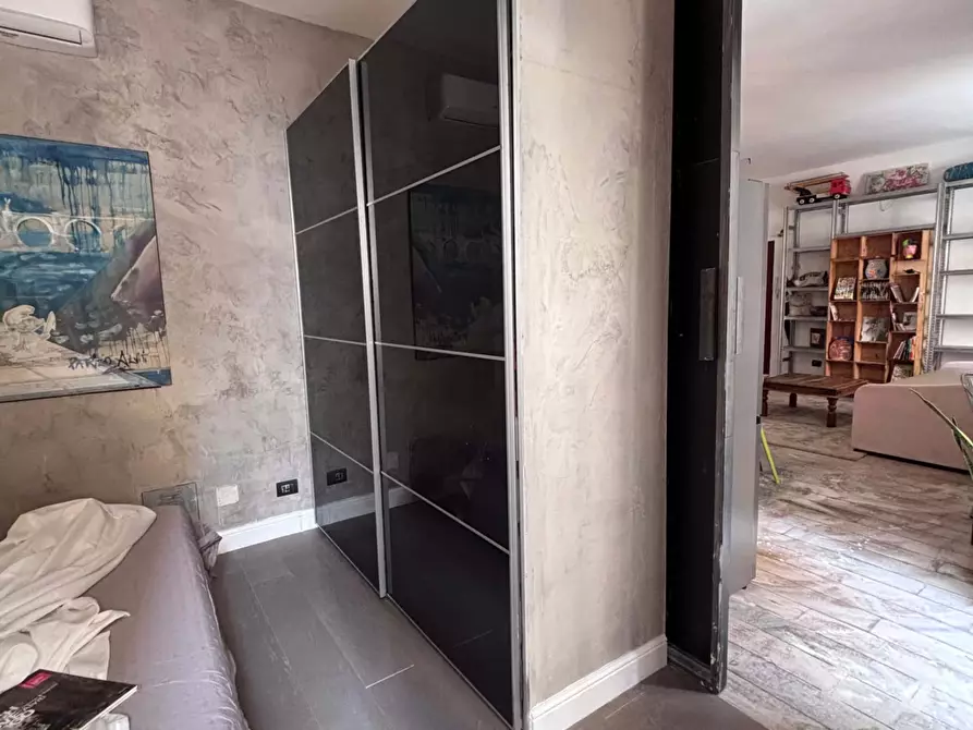 Immagine 43 di Appartamento in affitto  in Via Dacia30 a Roma