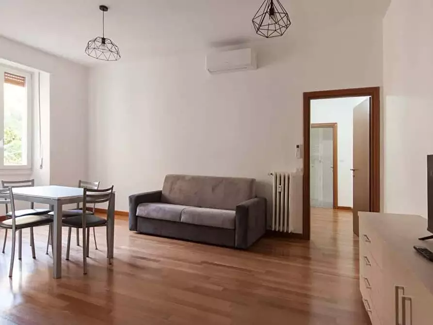 Immagine 1 di Appartamento in affitto  in Via Paolo Lomazzo3 a Milano