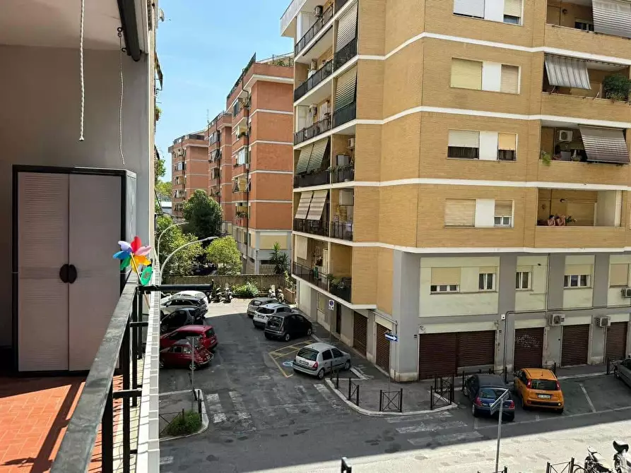 Immagine 10 di Appartamento in affitto  in Via San Casciano dei Bagni20 a Roma