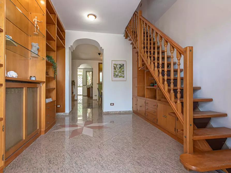 Immagine 33 di Appartamento in affitto  in Via dell' Acquedotto Felice72 a Roma