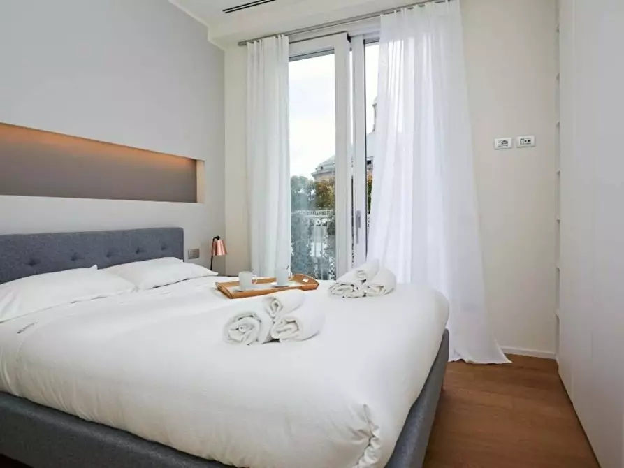 Immagine 20 di Appartamento in affitto  in Piazza Santa Maria Beltrade1 a Milano