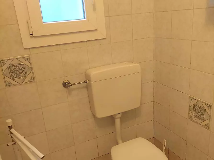 Immagine 10 di Camera in affitto  in Via Roberto de Visiani4 a Padova