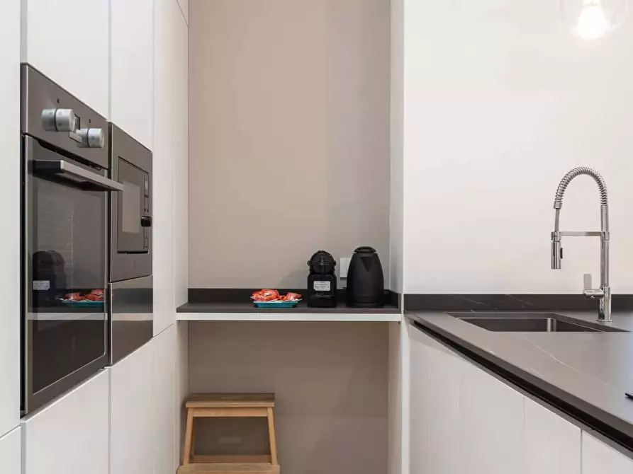 Immagine 22 di Appartamento in affitto  in Via della Moscova40 a Milano