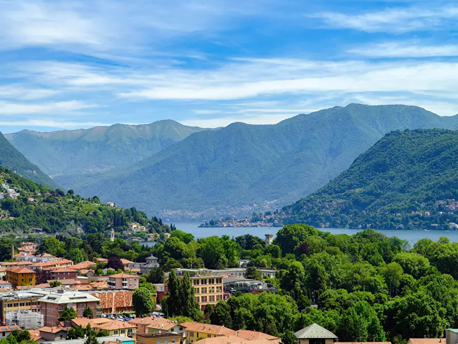 Immagine 6 di Appartamento in affitto  in Via della Conciliazione83 a Como