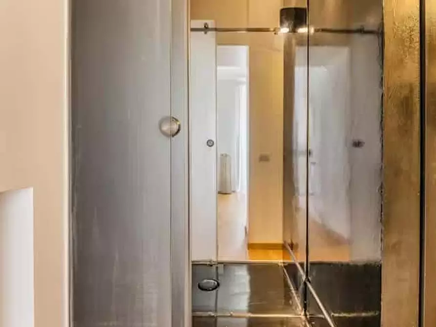 Immagine 8 di Appartamento in affitto  in Via Lecco10 a Milano