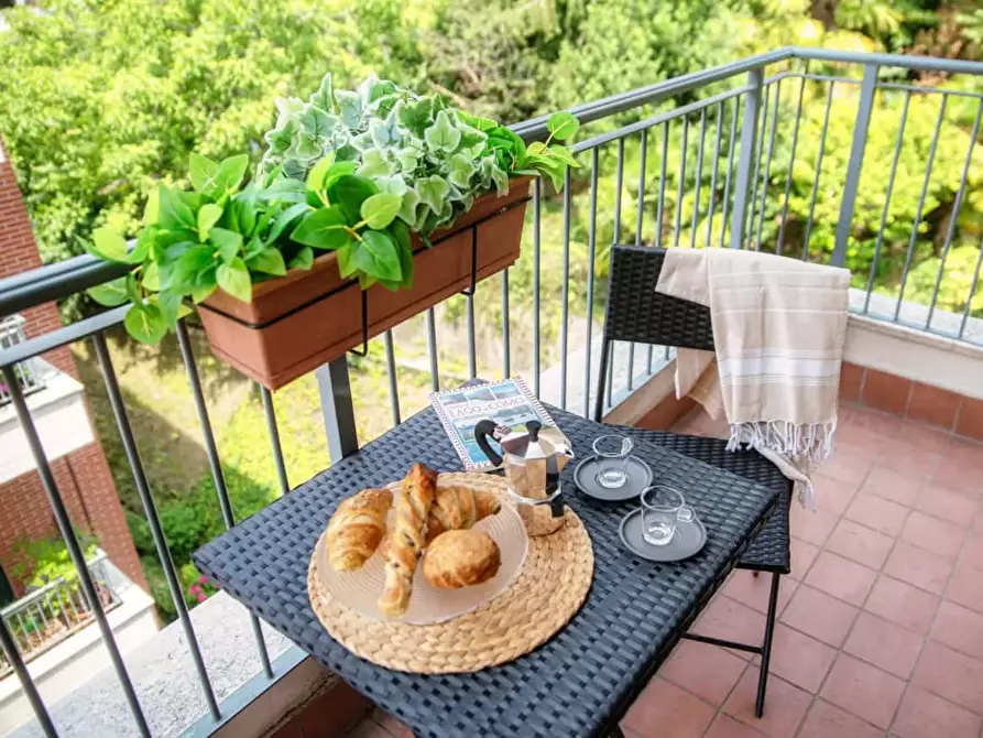 Immagine 46 di Appartamento in affitto  in Via Bellinzona a Como