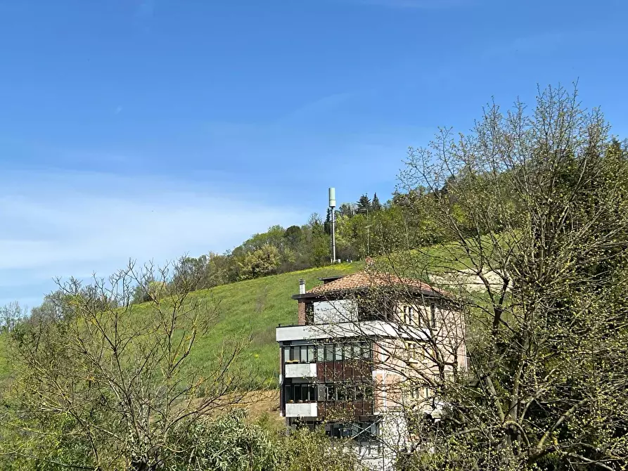 Immagine 20 di Appartamento in affitto  in Via dei Colli2 a Bologna