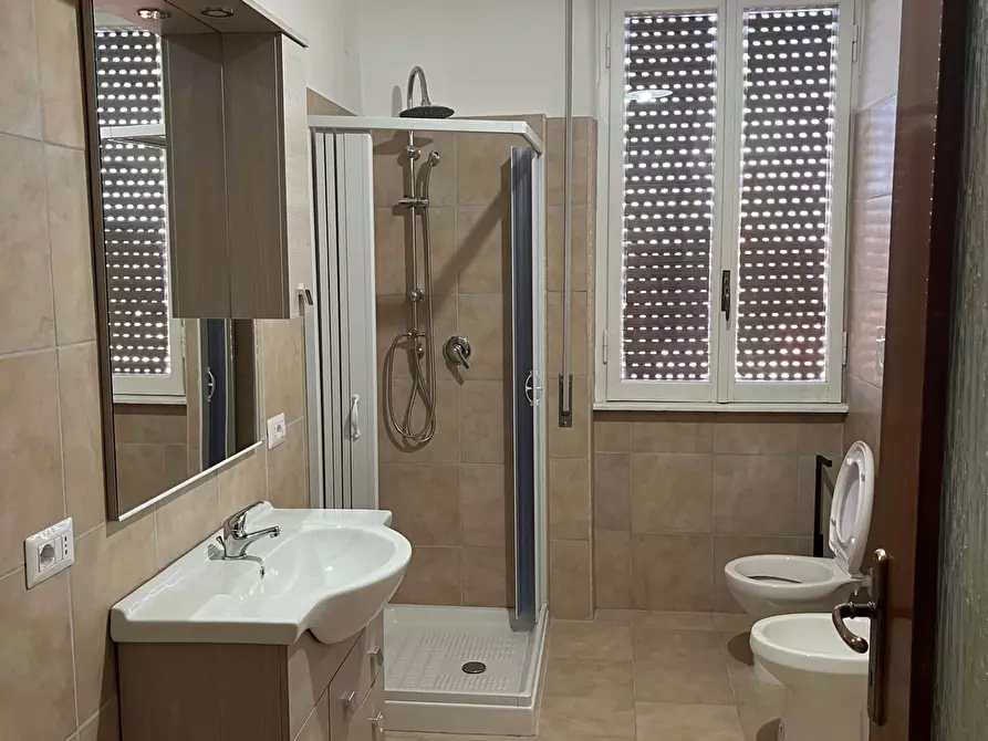 Immagine 10 di Camera in affitto  in Via Imperia6 a Roma