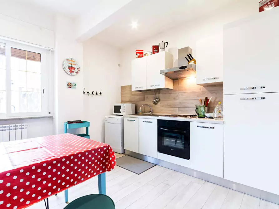 Immagine 20 di Appartamento in affitto  in Via del Fornetto79 a Roma