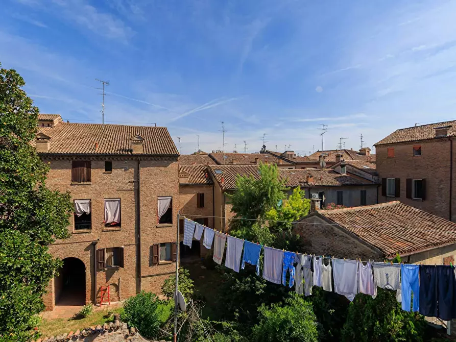 Immagine 14 di Camera in affitto  in Via Fondobanchetto33 a Ferrara
