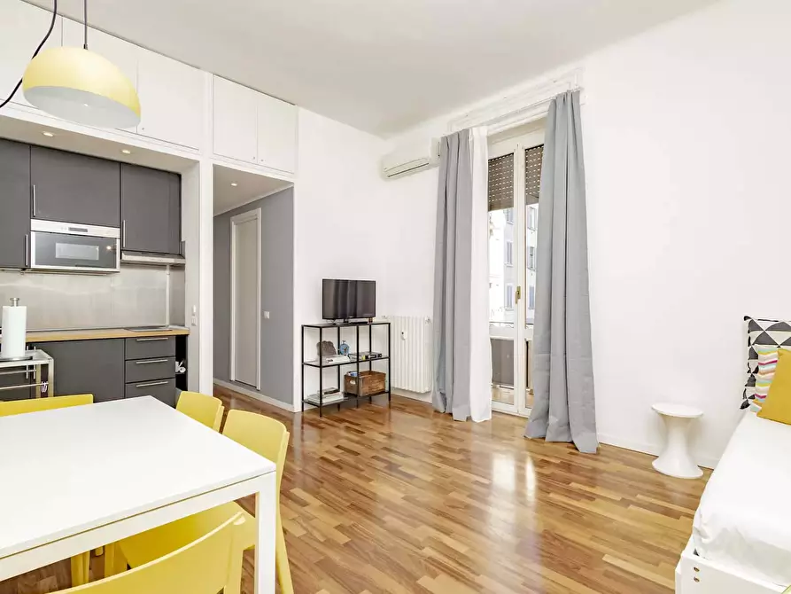 Immagine 16 di Appartamento in affitto  in Via Giambellino71 a Milano