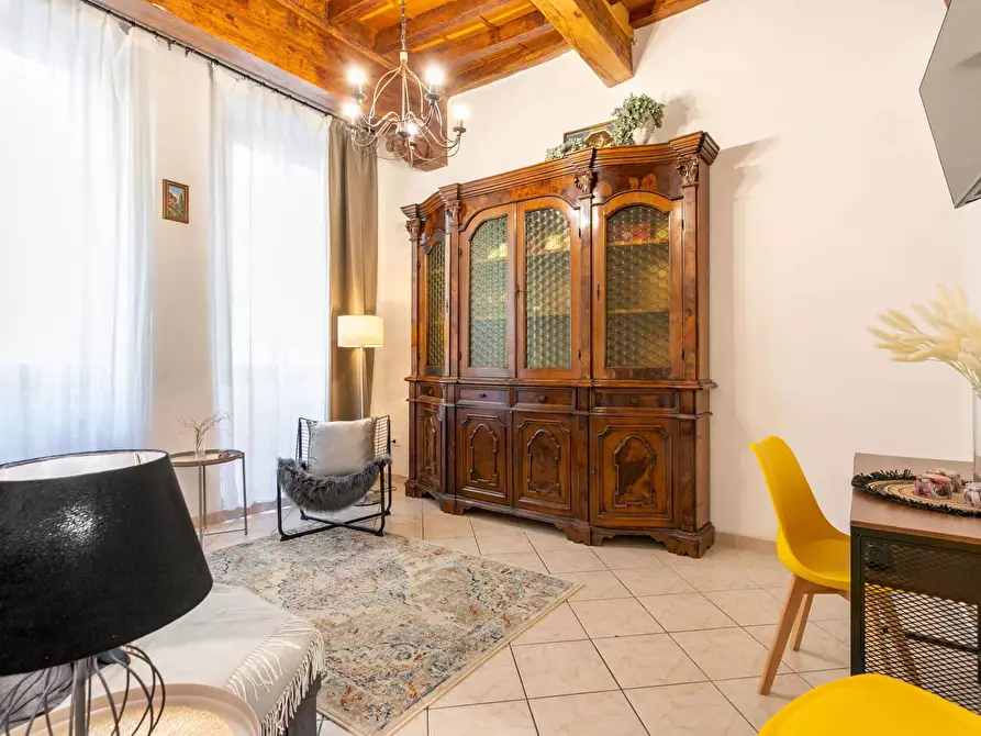 Immagine 9 di Appartamento in affitto  in Via del Porcellana3 a Firenze