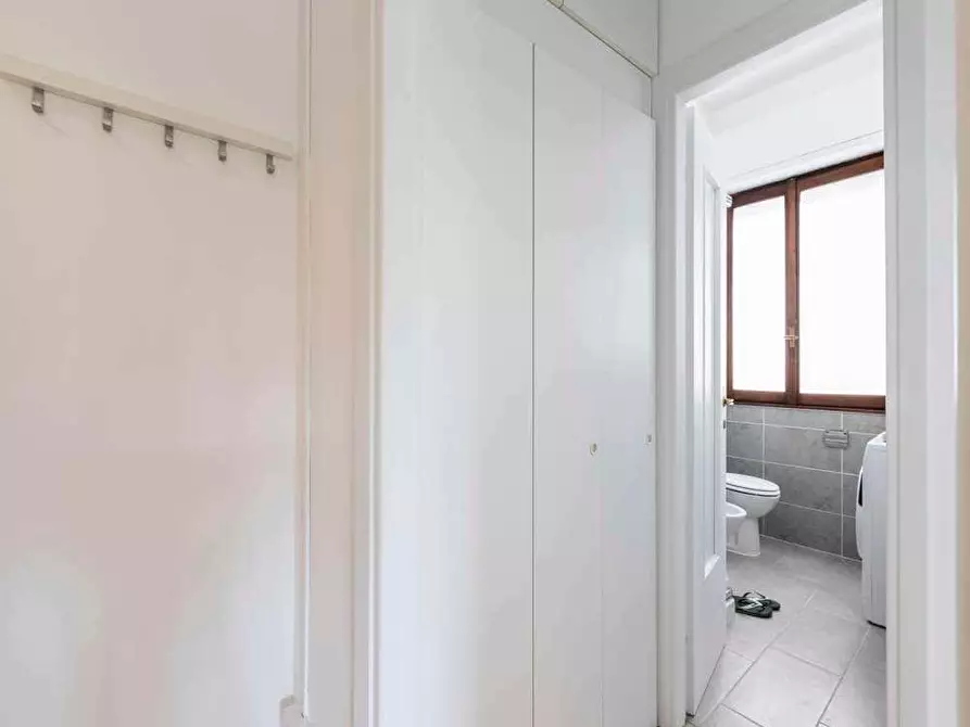 Immagine 12 di Camera in affitto  in Via Bir Acheim15 a Milano